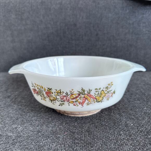 Vintage Anchor Hocking Fire King Vegetable Harvest Casserole Dish 7.5” Wide - Picture 1 of 5